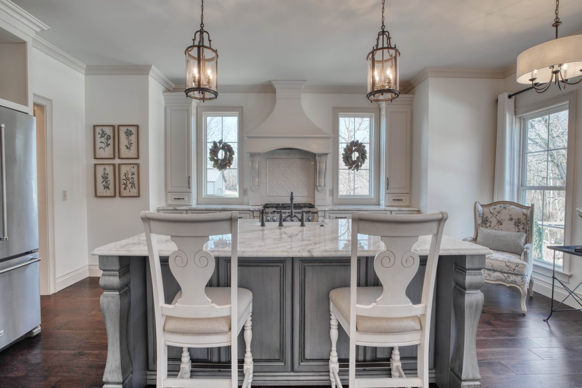 Stunning Estate on Vast Wooded Property Near Nashville Haven Lifestyles