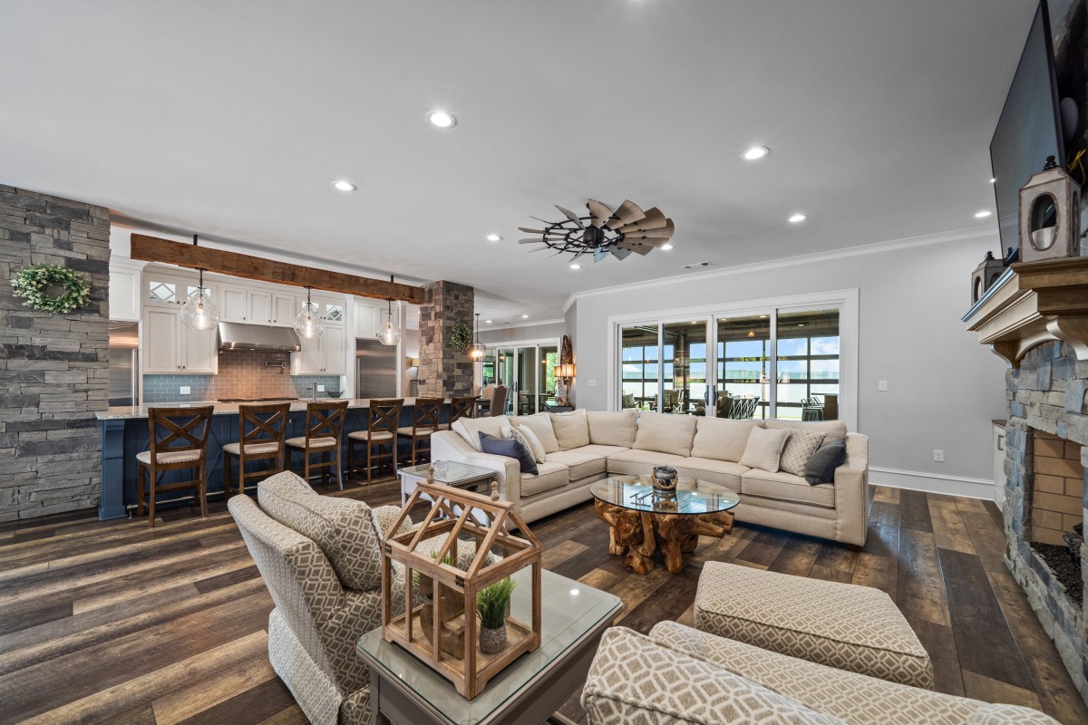 Custom Home Provides an Oasis of Luxury and Privacy - Haven Lifestyles