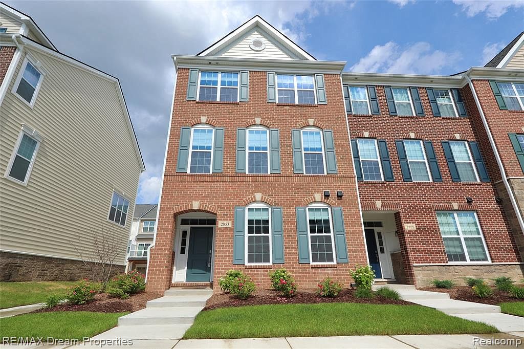 6 Beautiful Homes on the Market in Ann Arbor Haven Lifestyles