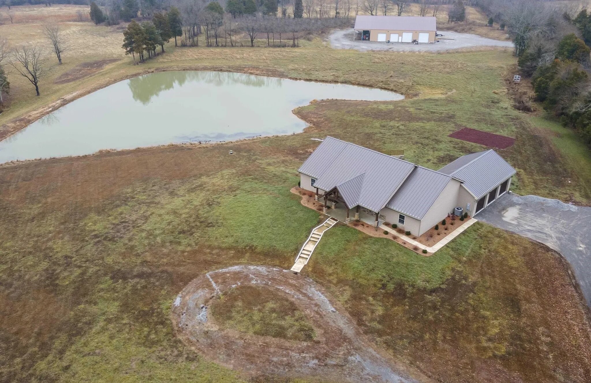 A Luxurious and Spacious Home in Tunnel Hill, IL Haven Lifestyles