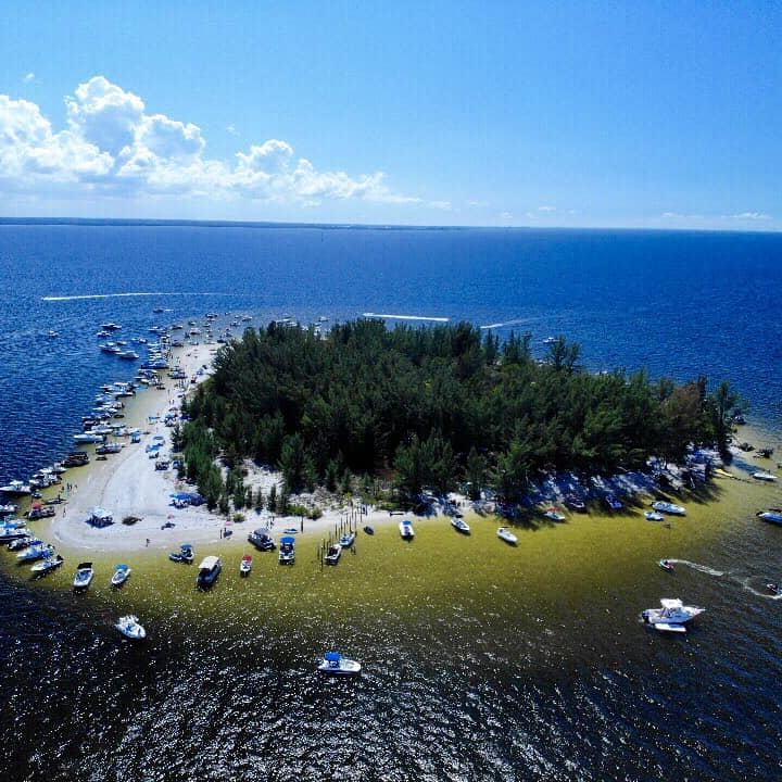 Tampa Bay and St. Petersburg Boat Show and Great Places to Boat Around