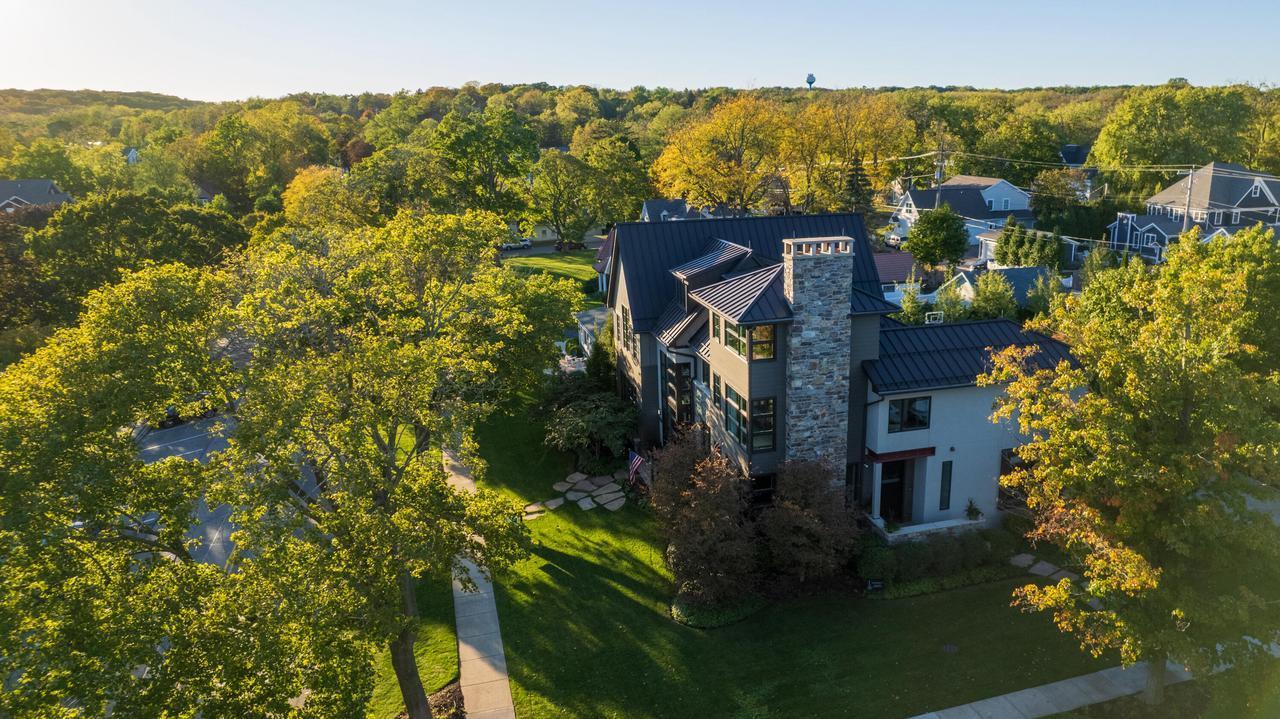 Five MustSee Stylishly Modern Wisconsin Homes Haven Lifestyles