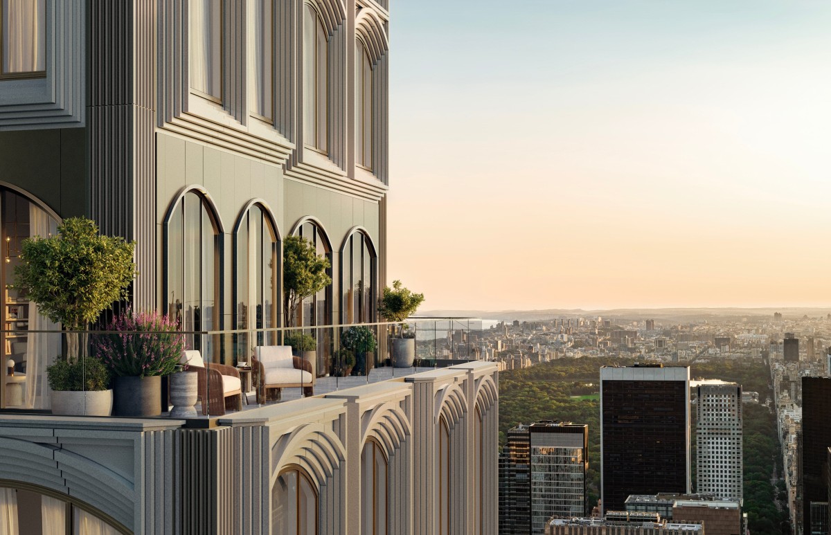 Penthouse 80: The Highest Residence on Fifth Avenue Hits the Market ... - Top Level Penthouse Residence Complexes