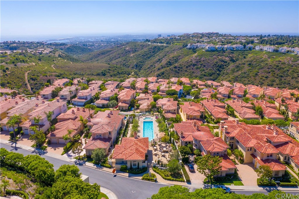 Picturesque SoCal Towns and Cities Near San Diego and Orange County