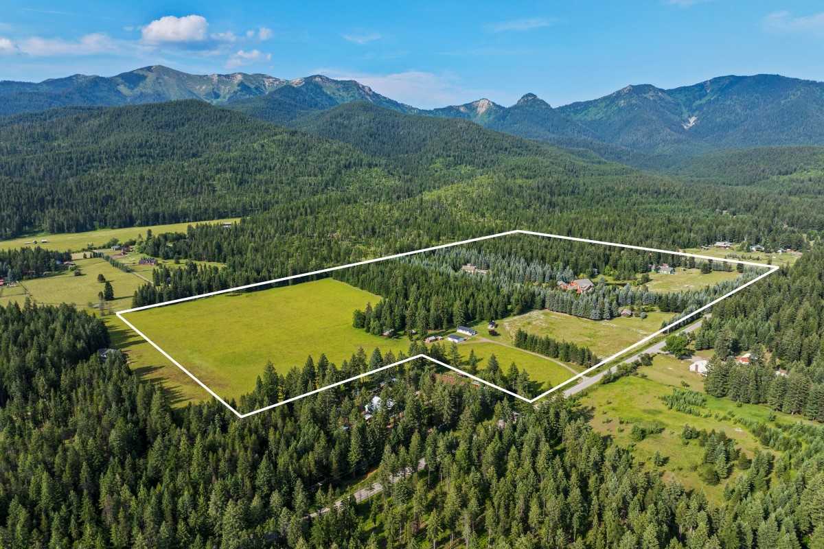 Swan Ranch Plaid Swan Ranch: Where Montana Legacy Meets Refined Living - Haven ...