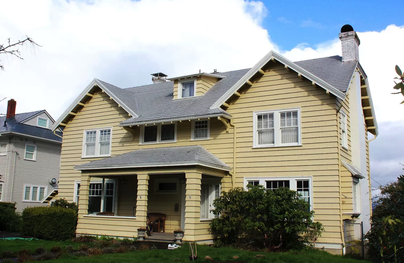 5 Stuning Properties On The Market with Amazing Craftsmanship Haven