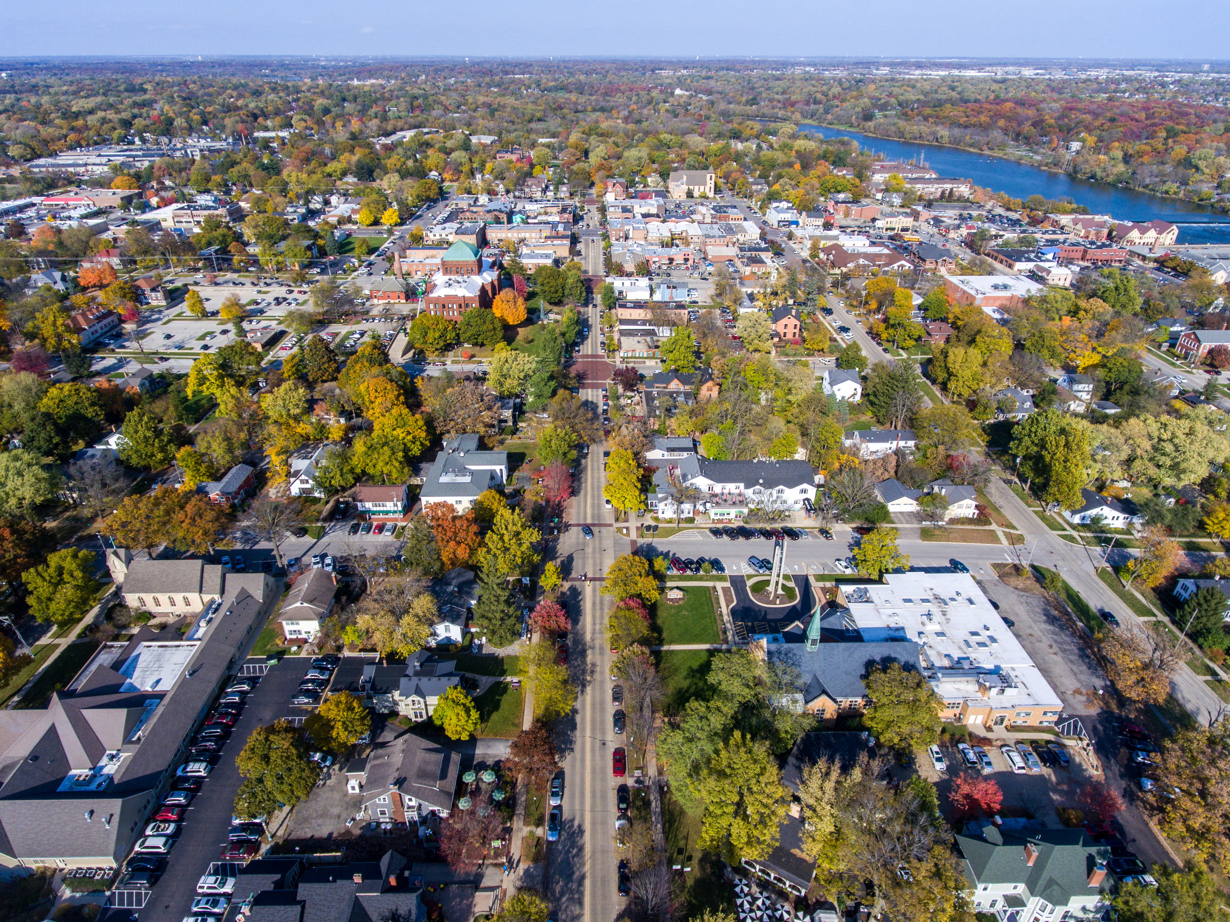 5 Compelling Reasons to Have a Home in Illinois’ Fox River Valley