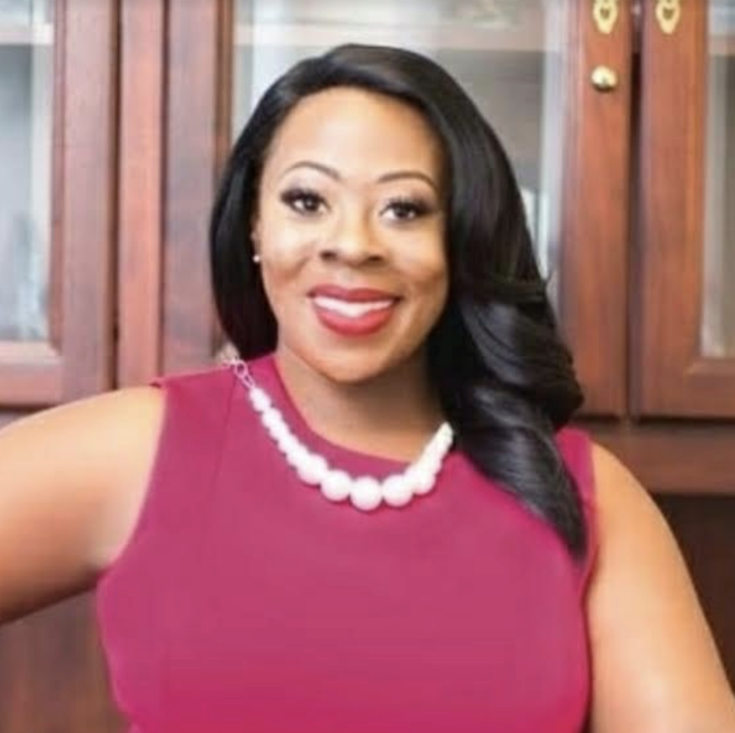 6 Fantastic Homes on the Market with Incredible Pools Haven Lifestyles